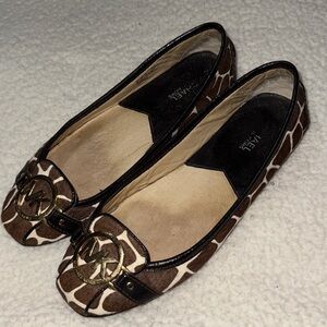 Michael Kors Women’s Shoes Flats Dressy Work Casual Shoes Size8 Medium.